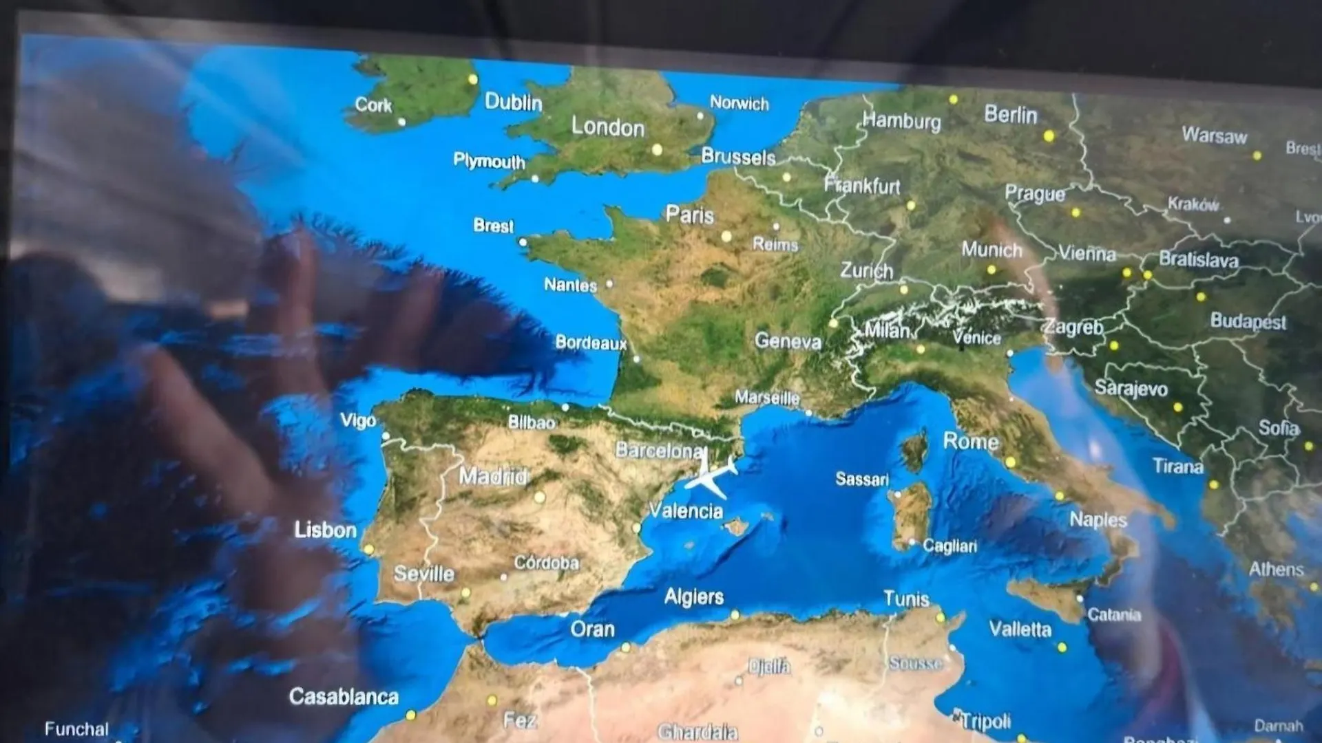 Homestay Barcelona Airport Mi Colibri Apartment El Prat de Llobregat